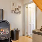 Arvi - 100m From The Sea By Interhome بيت للعطل