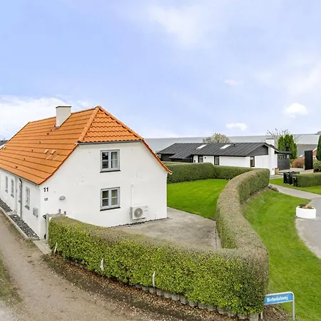 Arvi - 100m From The Sea By Interhome Hejls