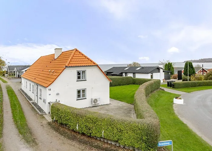 Arvi - 100m From The Sea By Interhome Hejls