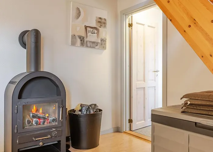 Arvi - 100m From The Sea By Interhome Feriehus